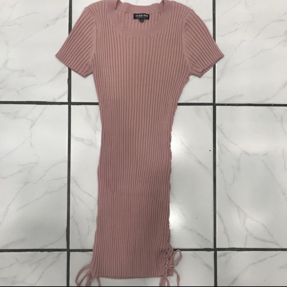 Pink short dress - Picture 2 of 2